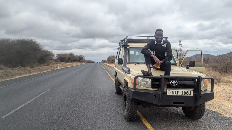 A Land Cruiser LX is perfect for this Trip