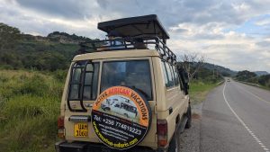 Land Cruiser Hard Top - 5 seater 80 Series